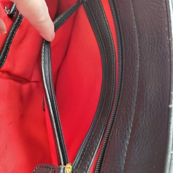 Leather Carlos Santana Bow Purse - Picture 7 of 9